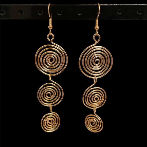 Jewelry - 2/27/23 - 3 for $15 gold swirl earrings